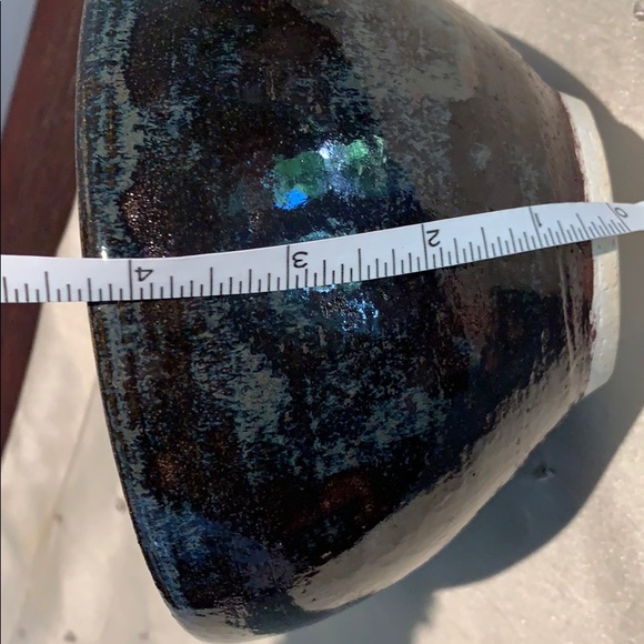 Handmade pottery bowl. - Picture 4 of 6